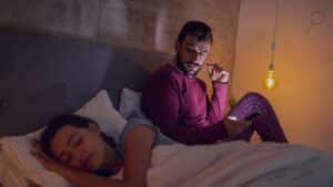 למה גברים בוגדים חוקר פרטי משתף תובנות מהשטח - עוגן חקירות